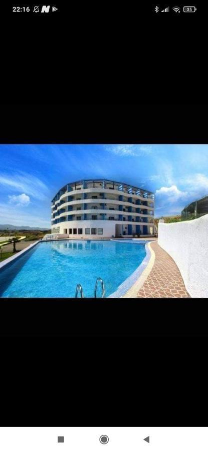 Studio Avec Piscine De Luxe Cabo Negro Exterior foto